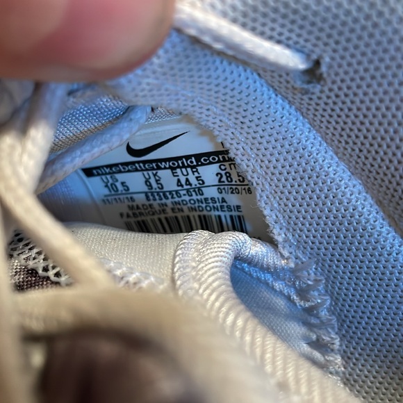 Nike Roshe - Picture 8 of 8